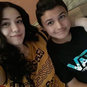 Meet your Posher, Ana